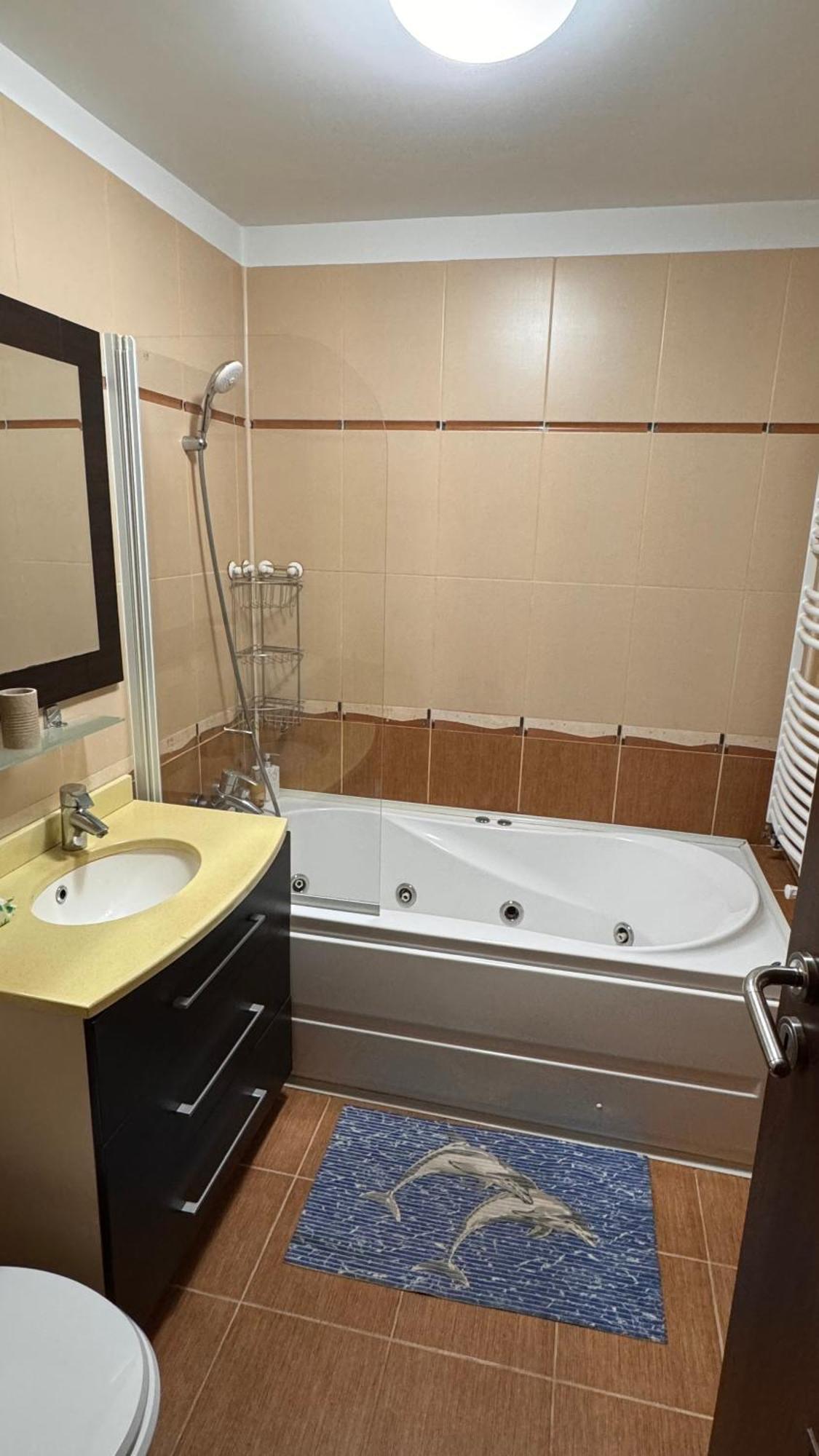 Apartament 3 Camere オトペニ エクステリア 写真